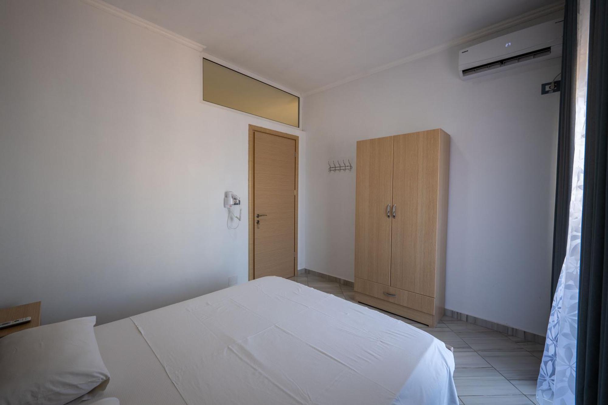 Vila Mario Ksamil Luaran gambar