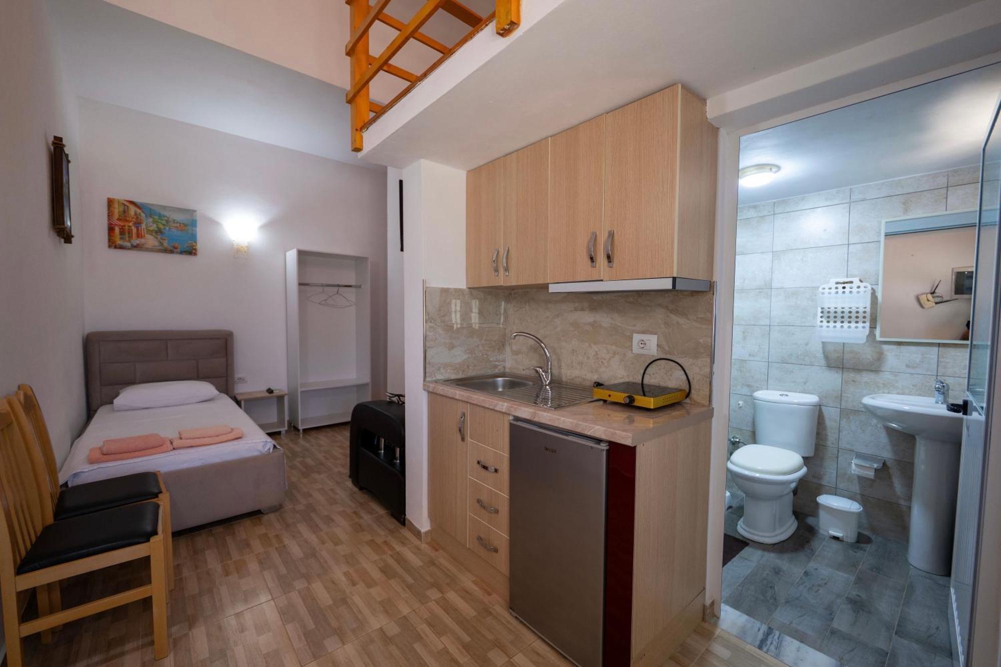 Vila Mario Ksamil Luaran gambar